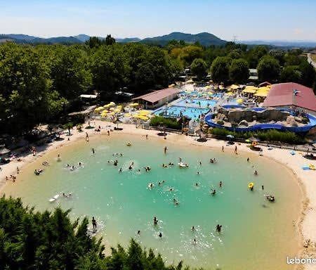 Mobilhome 6 Personnes Camping 4* Chateauneuf-de-Galaure Exterior photo